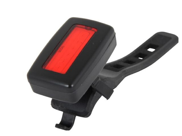 HALT F15 USB Rechargeable Rear light 15 Lumens click to zoom image