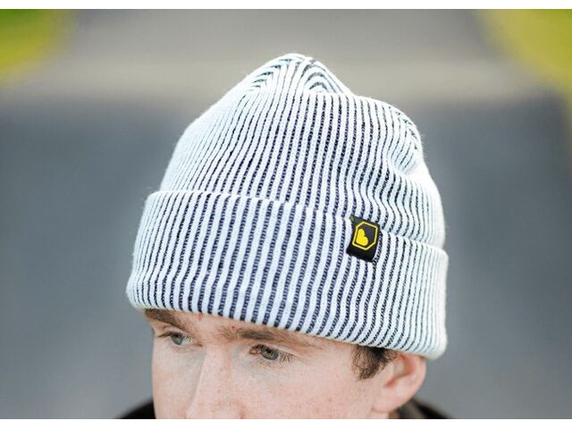BURGTEC Bootleg Beanie Salt n Pepper click to zoom image